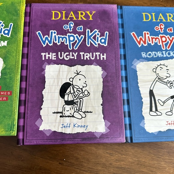 Books - Picture 2 of 5